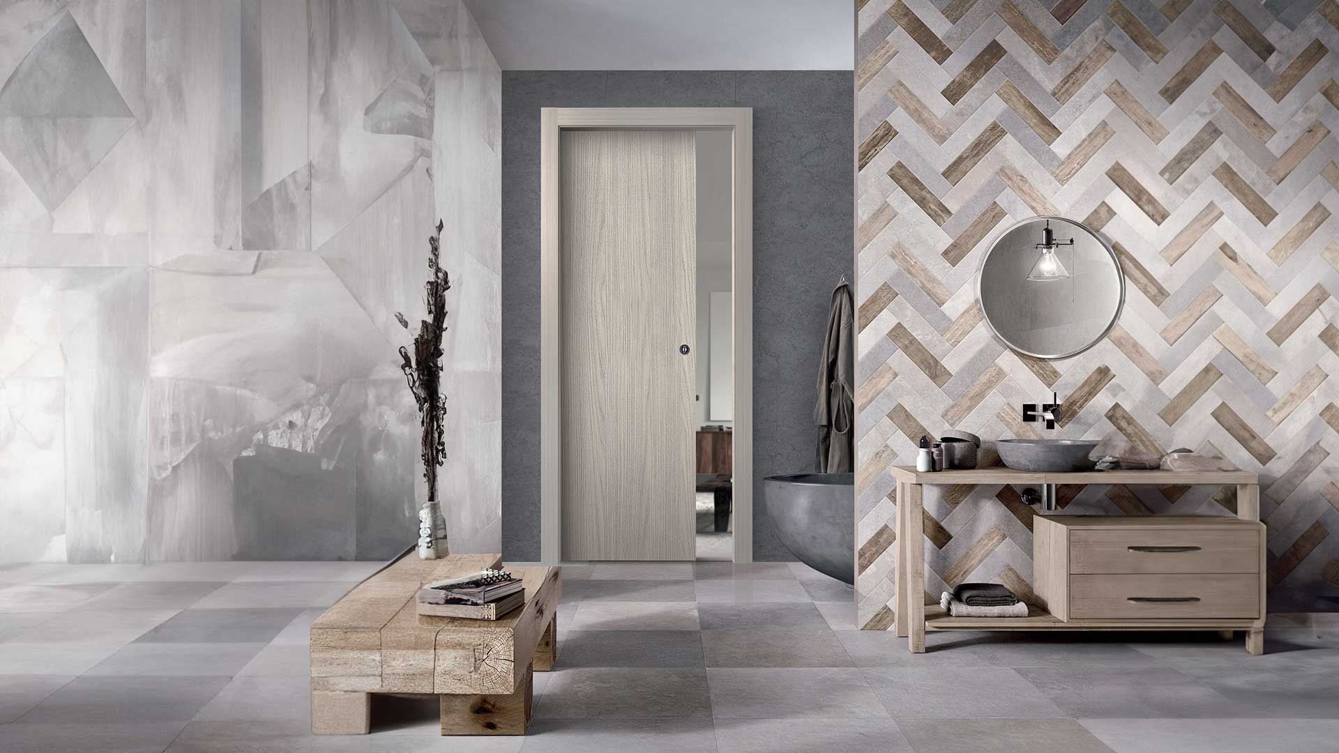 Living in stile moderno con immagine di porta a finitura Golden Oak della collezione IVERA del marchio IDOOR