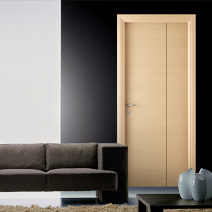 Ambientazione moderna con allestimento di porta della collezione CLASSICA in finitura Rovere Orizzontale del marchio IDOOR